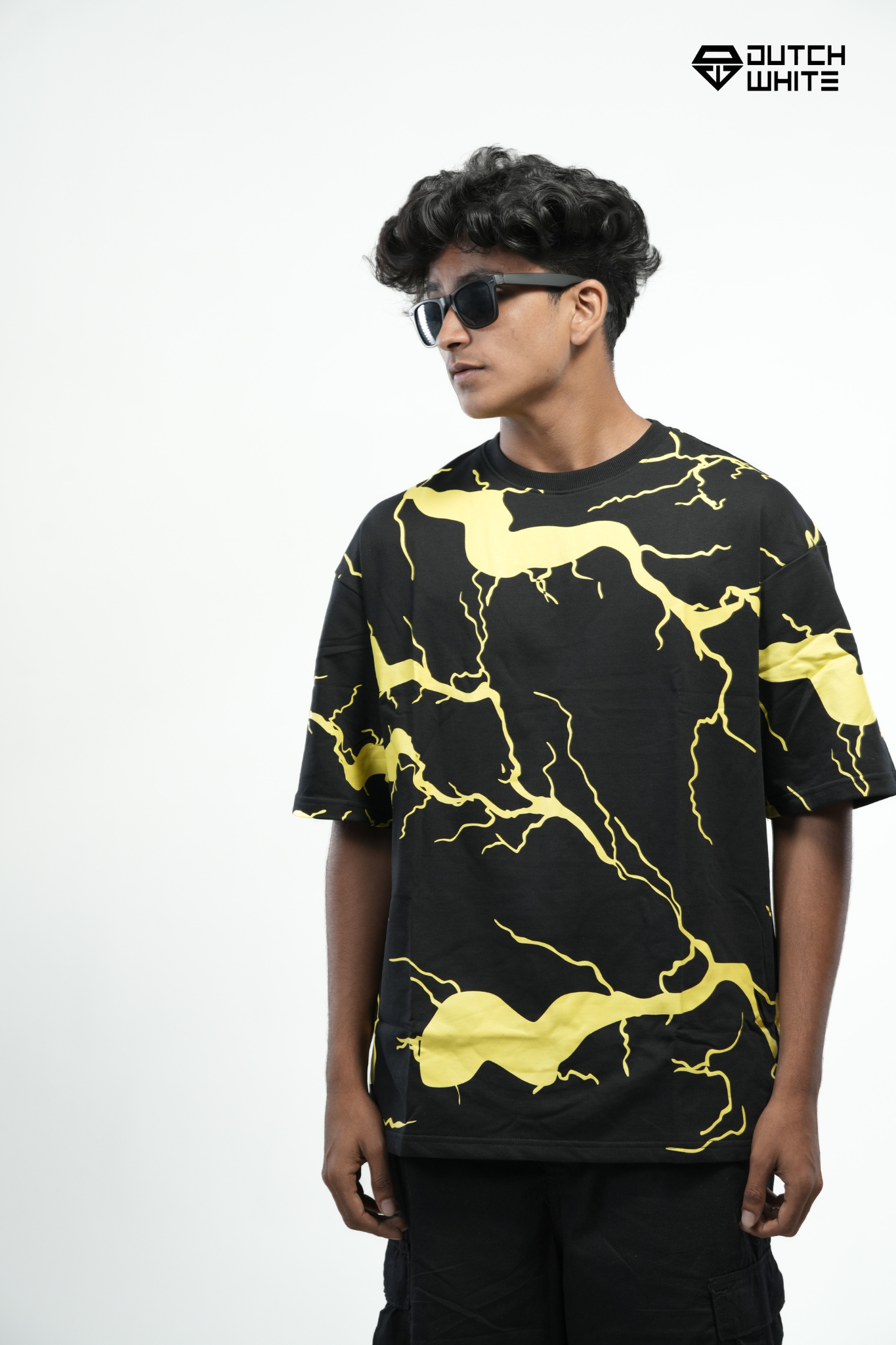 Dutchwhite Lightning Print black & yellow T-Shirt